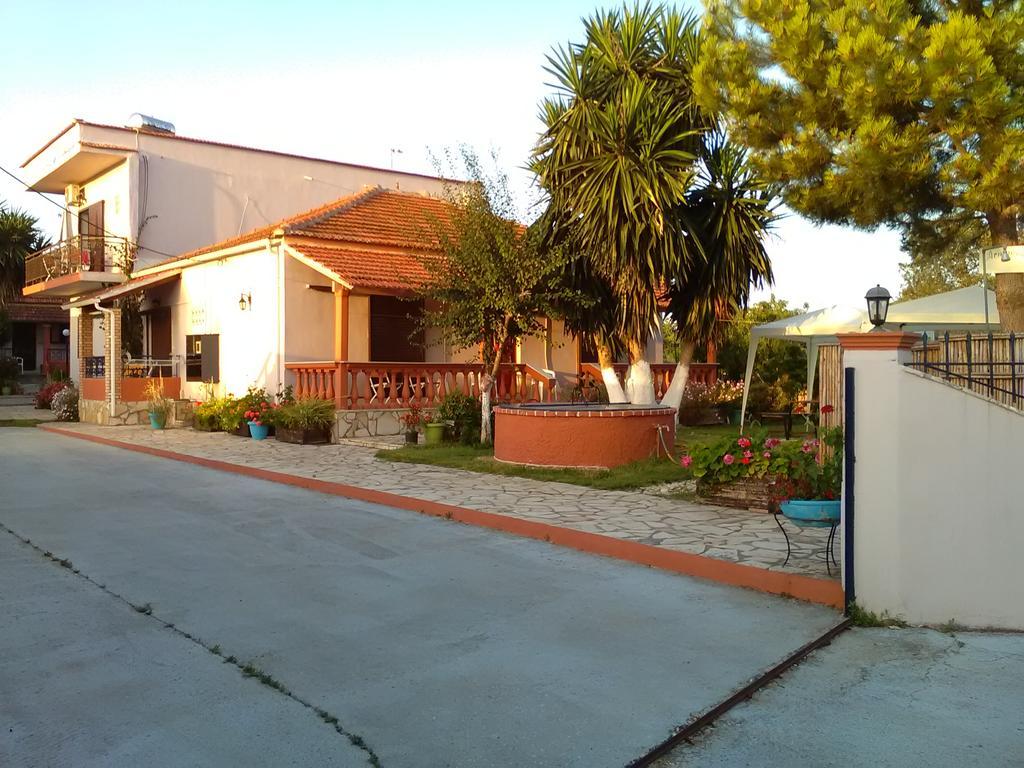Armonia Studios Agios Georgios  Ngoại thất bức ảnh